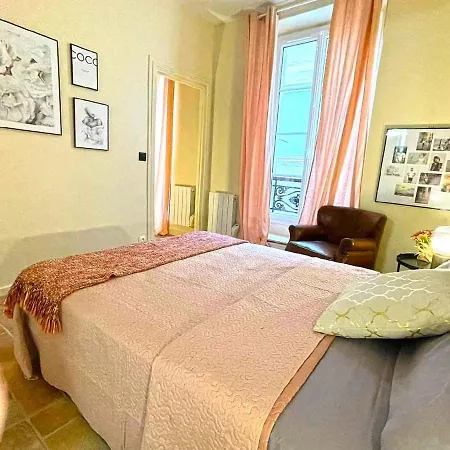 Apartment Dans Le Marais 3 Paris